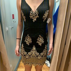 Short formal/prom dress!!